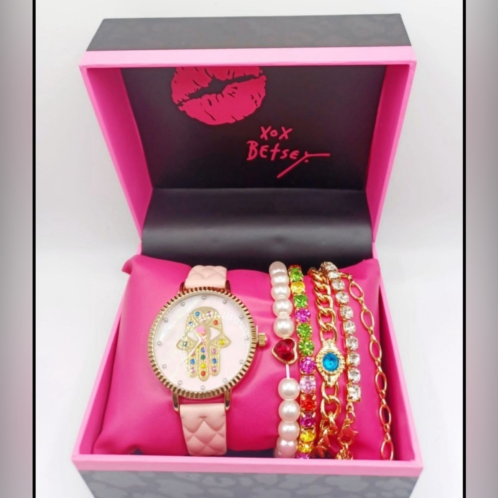 NIB Betsey Johnson Hamsa Watch & Bracelet Protection Set